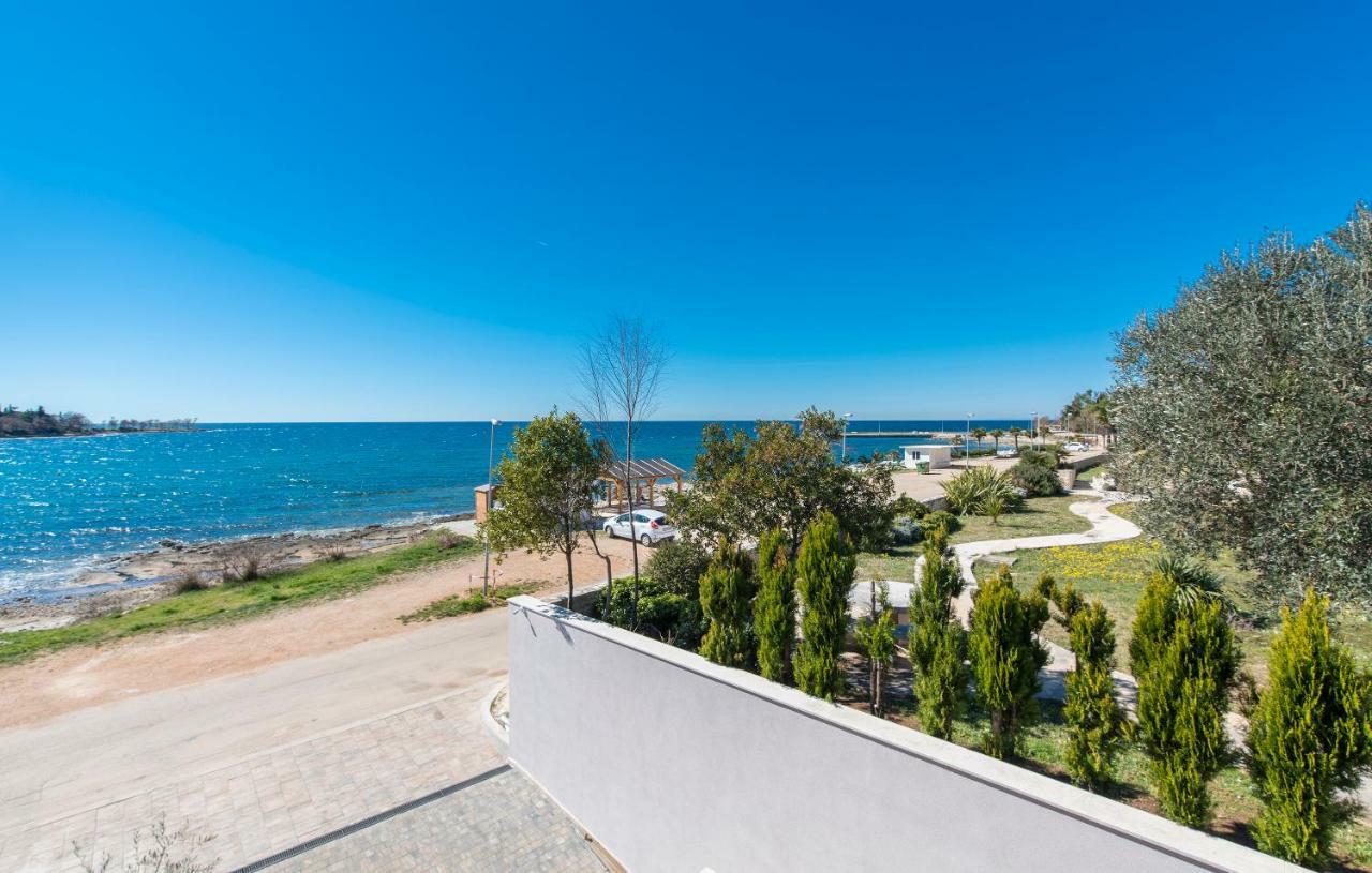 Villa Punta Mulino Lovrečica Eksteriør bilde