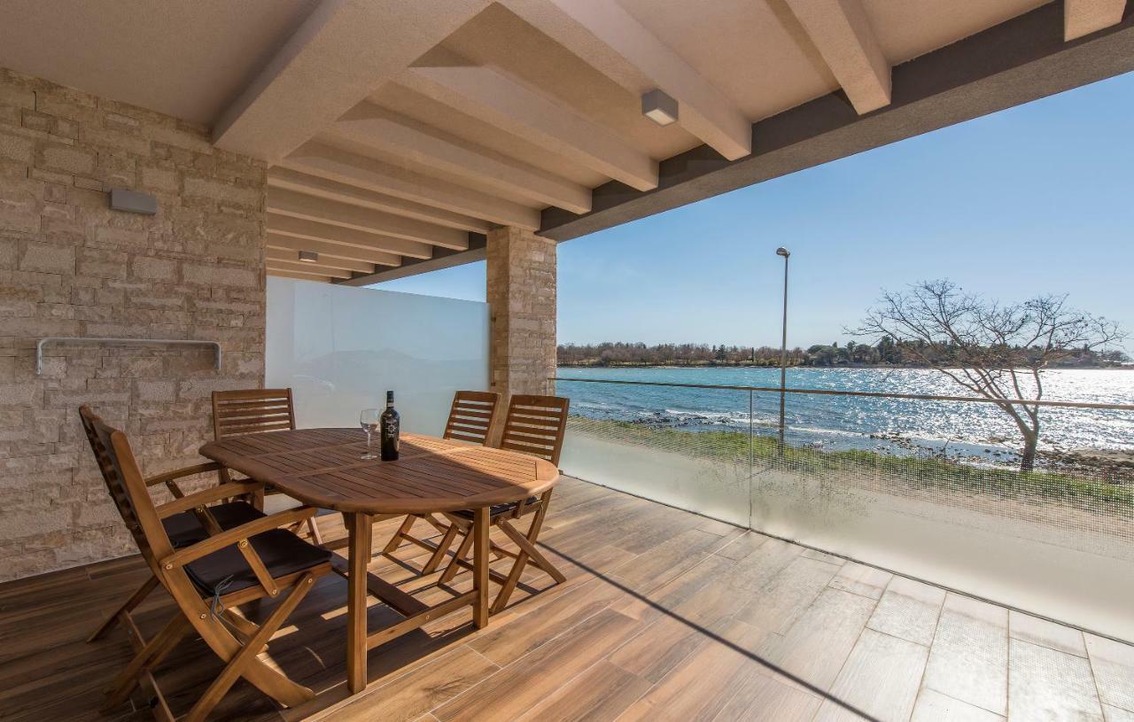 Villa Punta Mulino Lovrečica Eksteriør bilde