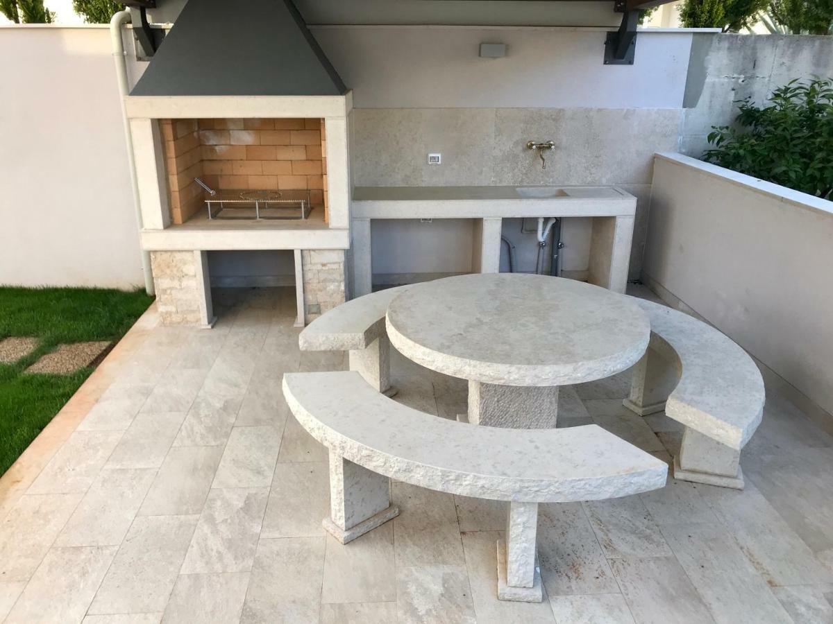 Villa Punta Mulino Lovrečica Eksteriør bilde